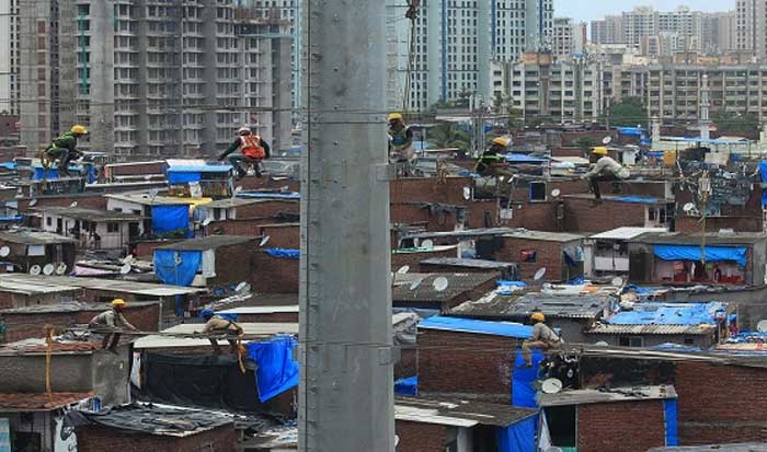 Govt needs miracle to meet even half FY21 divest aim