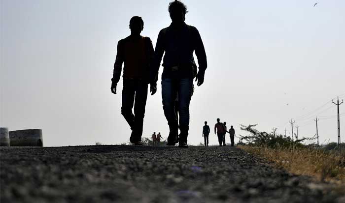Cash-Strapped States Threaten India’s Double-Digit Growth Goal
